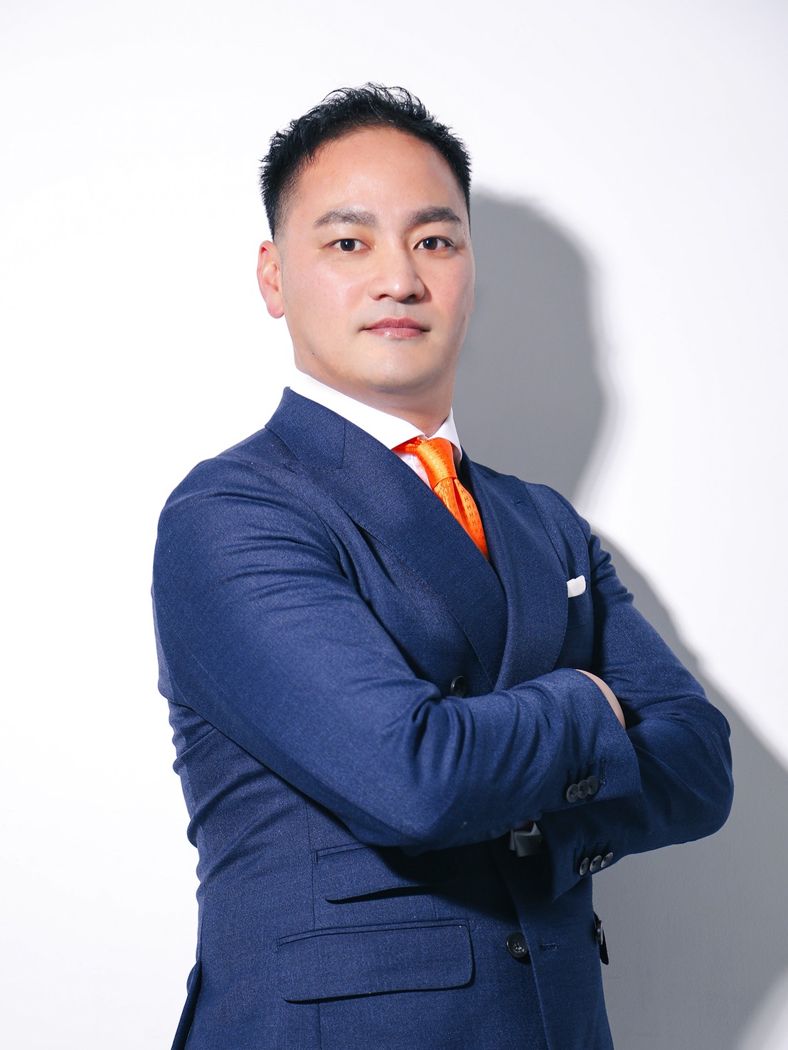 山本 峻士